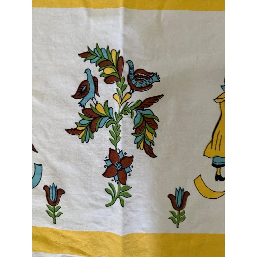 Vintage Folk Art Tablecloth Yellow Dutch Figures Floral Wreath 50x62 Rectangular